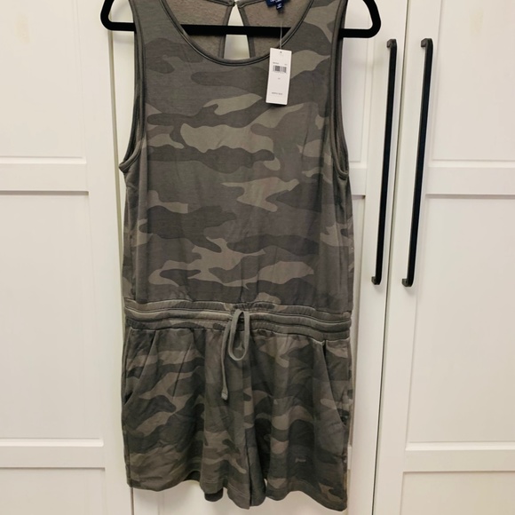 Splendid Supersoft Terry Tank Romper Vintage Olive Camo - Picture 8 of 10
